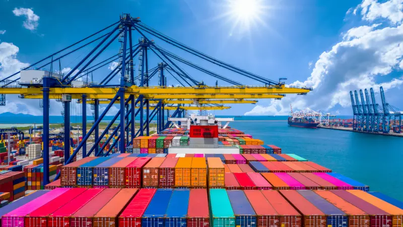 how to book container shipping